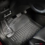 Гумени стелки RizLine съвместими с Tesla Model Y 2019 - Image 2